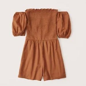 😍 Abercrombie & Fitch Romper 😍